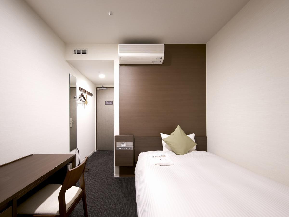 Hotel Crown Hills Ueno Premier Токио Экстерьер фото